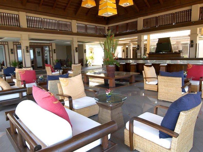 Marriott Resort And Spa Nai Yang Beach Exterior photo